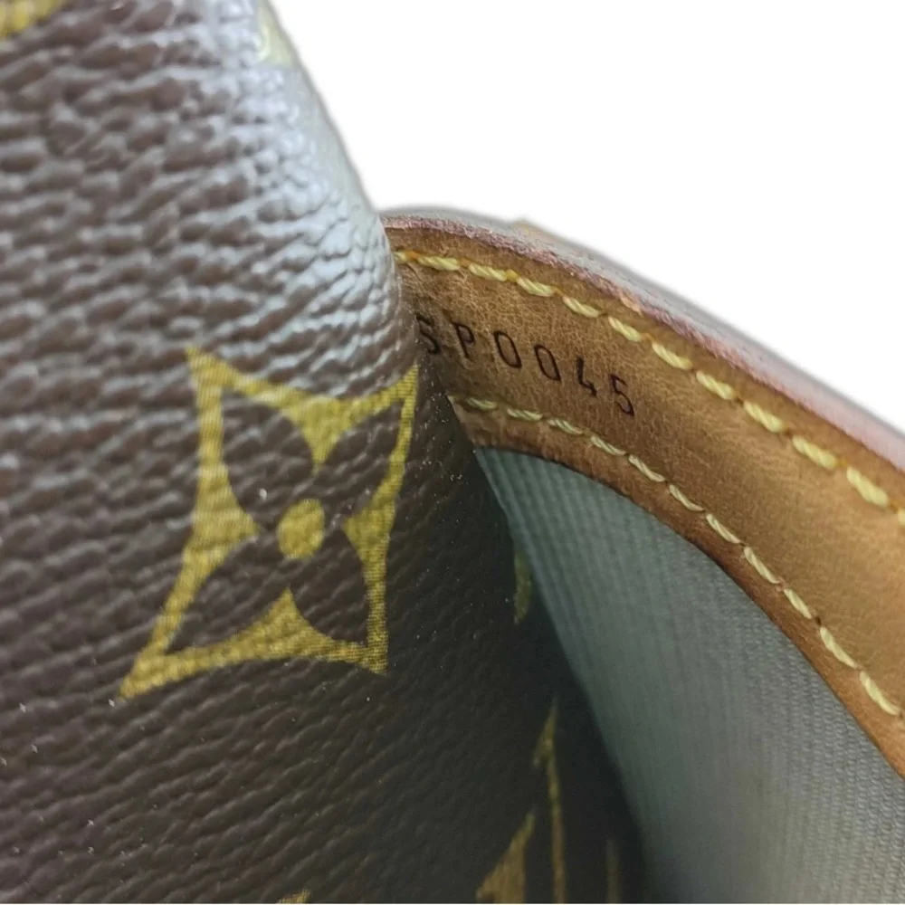 Louis Vuitton Monogram Reporter PM Bag